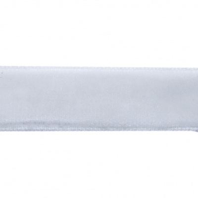 Лента бархатная нейлон, шир.12 мм, (упак. 45,7м), цв.01-белый - купить в Волгограде. Цена: 462.28 руб.