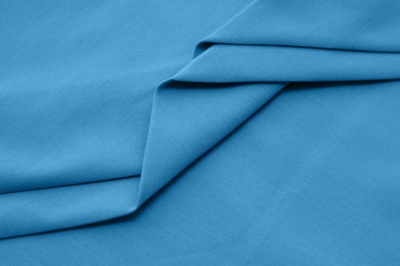 Ткань сорочечная стрейч 18-4535, 115 гр/м2, шир.150см, цвет бирюза - купить в Волгограде. Цена 285.04 руб.